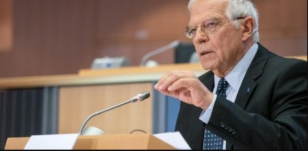 UE acuză Rusia că a atacat cibernetic o reţea de sateliţi