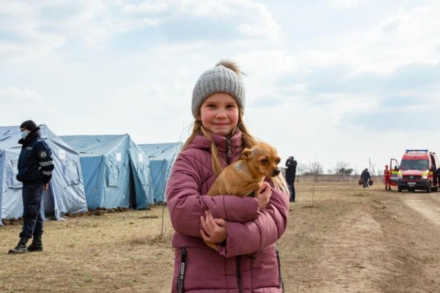 Cinci milioane de copii ucraineni sunt dependenţi de ajutor umanitar