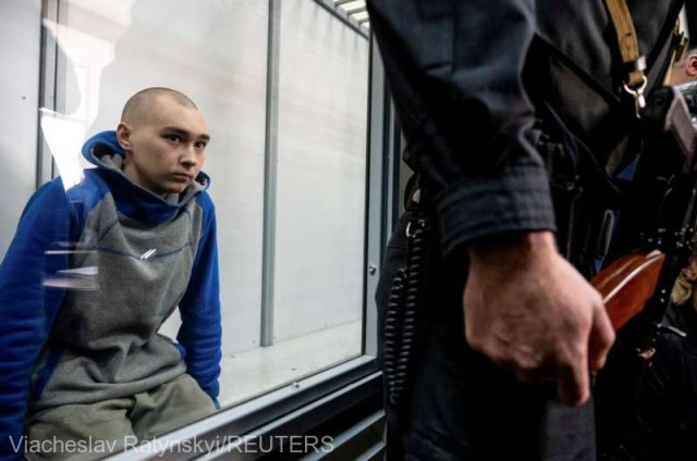 Parchetul ucrainean cere închisoare pe viaţă pentru primul soldat rus judecat pentru crimă de război