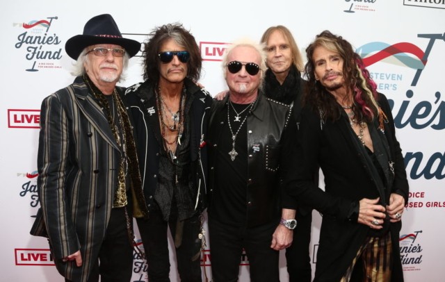 Aerosmith amână rezidenţa din Las Vegas după ce Steven Tyler a intrat la dezintoxicare