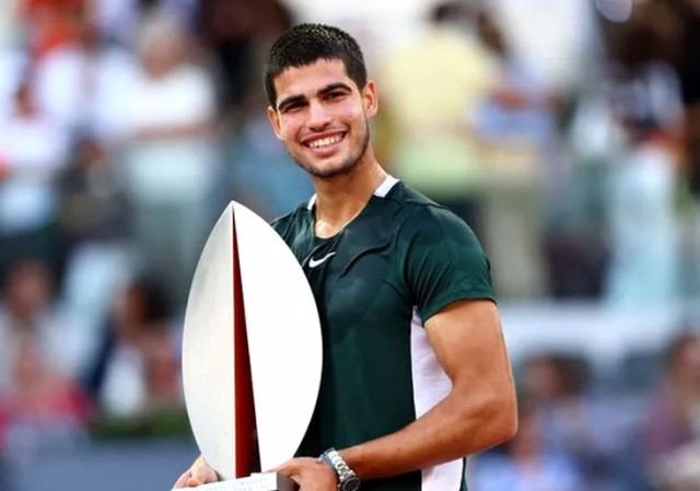 Tenis: Carlos Alcaraz a câştigat turneul ATP Masters 1.000 de la Madrid