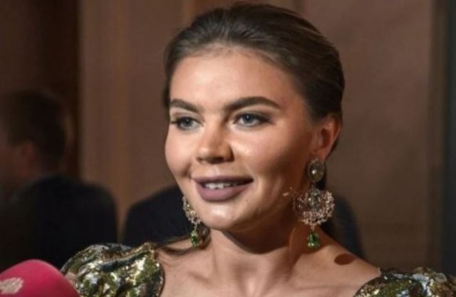 Alina Kabaeva ar fi însărcinată. Presa rusă susține că Vladimir Putin a fost „șocat” de veste