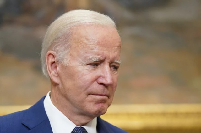 SUA: Preşedintele Joe Biden afirmă că este decis să interzică armele de asalt