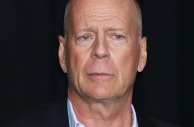 Imaginea lui Bruce Willis, folosită într-o poveste cu o bancă rusească și datorii de 900 milioane de dolari