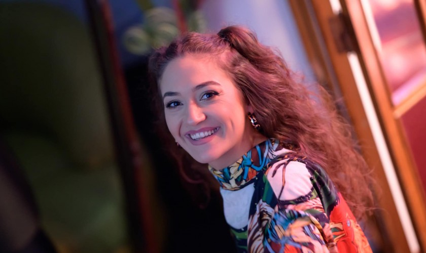 Cât costă să-ți cânte Carmen Chindriș la nuntă