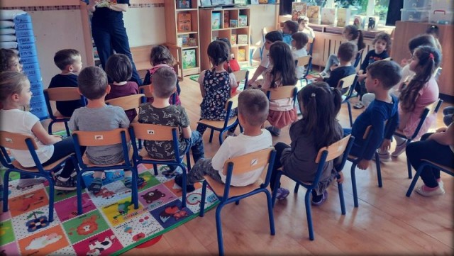 Primăria Constanța oferă tichete sociale pentru grădiniță familiilor cu venituri reduse