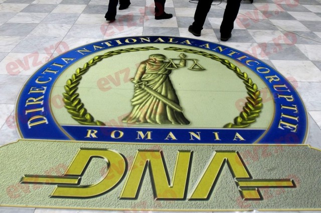 DNA, cu tunurile pe Biroul Vamal de Frontieră Iaşi: șeful instituției și 3 vameși, reținuți! Dosar uriaș de corupție, prejudiciu imens