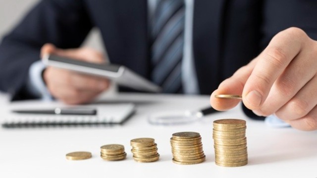 Economia României gâfâie. Bugetul e în pericol