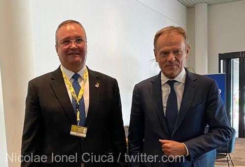 Premierul Ciucă - întrevedere cu Donald Tusk: Discuţii despre situaţia politică şi economică din România şi UE
