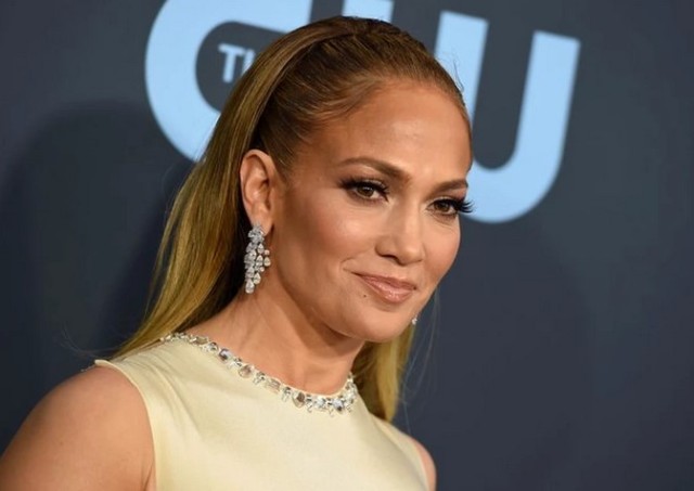 Jennifer Lopez are milioane de dolari, dar vânează chilipiruri la second hand