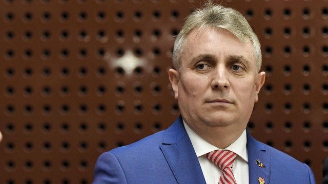 Se anunță scandal în Parlament: ministrul de Interne, confruntare directă cu USR și Ludovic Orban 