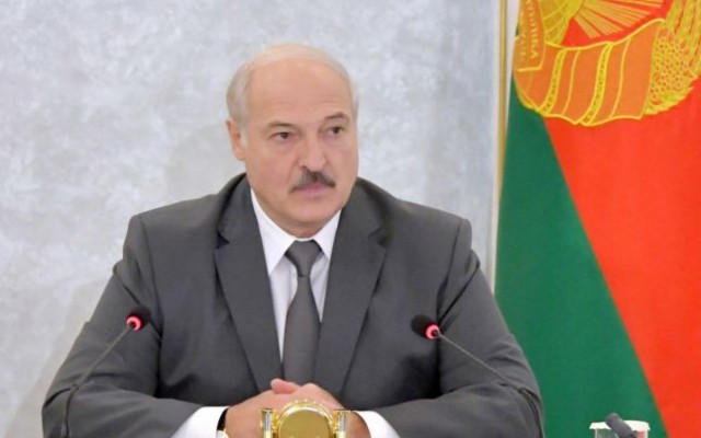 Lukașenko acuză Kievul că a tras cu rachete spre Belarusului