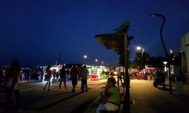 Bărbat atacat de doi tineri, în stațiunea Mamaia!