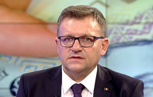 Marius Budăi anunţă ziua când primesc românii pensii şi salarii mărite