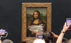 Celebrul tabou ”Mona Lisa”, ținta unui atac cu... tort