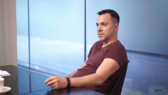 Consilierul președintelui Zelenski, despre ideea ca Ucraina să cedeze teritoriu Rusiei: „Go fuck yourself”