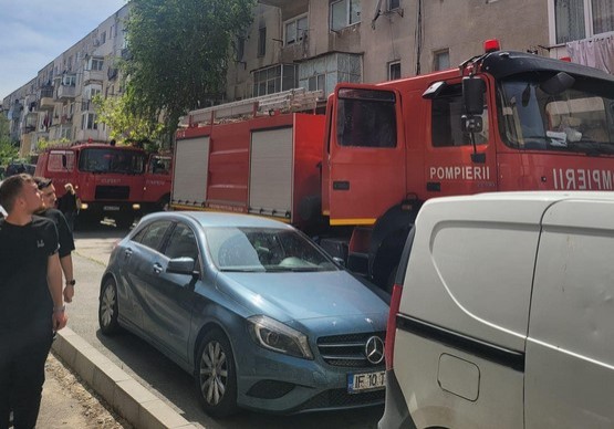 Incendiu la un apartament, în Constanța