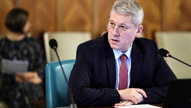 Guvernul a modificat Codul penal privind prescripţia răspunderii, care era declarat neconstituţional
