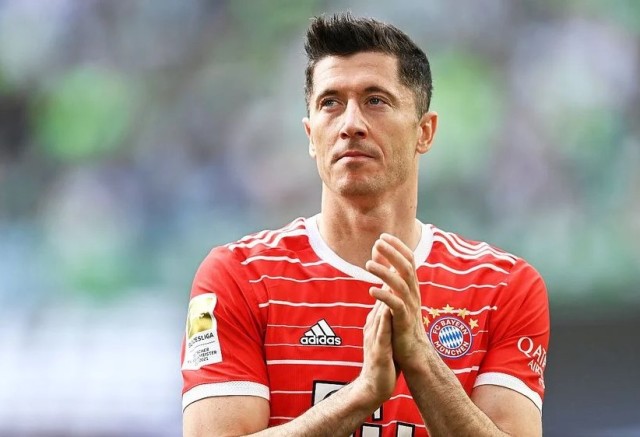 Fotbal: FC Barcelona nu este dispusă să plătească mai mult de 35 de milioane de euro pentru Lewandowski