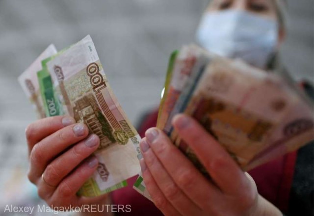 Ucraina: Regiunea Herson, ocupată de Rusia, instaurează rubla
