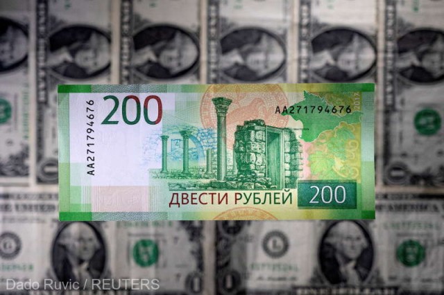 Rusia îşi va rambursa datoria externă în ruble