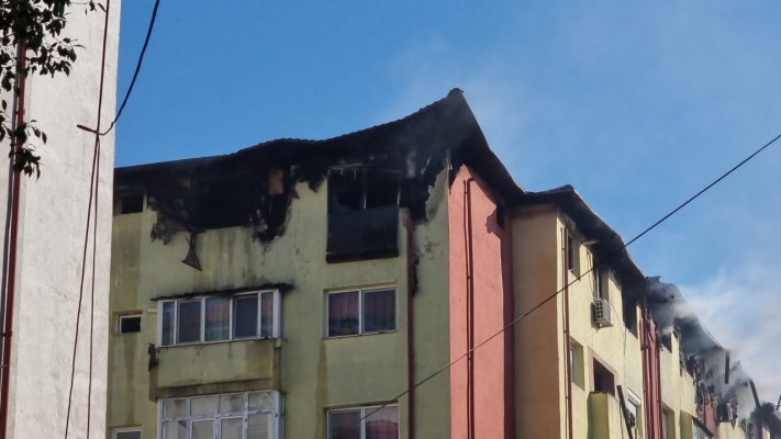 Urmările incendiului de la blocul de locuințe din Năvodari