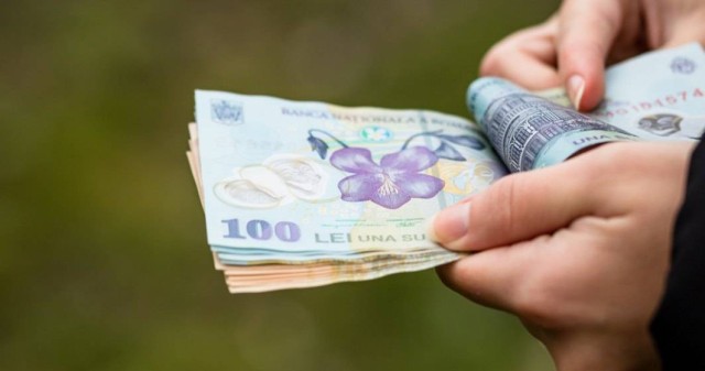 Angajaţii din agricultură şi industria alimentară vor avea un salariu minim de 3.000 lei