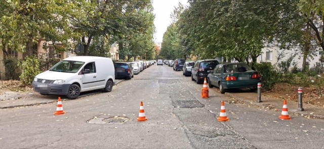 Atenție, șoferi! Au început lucrările de frezare pe strada Arcului din cartierul Km 4-5