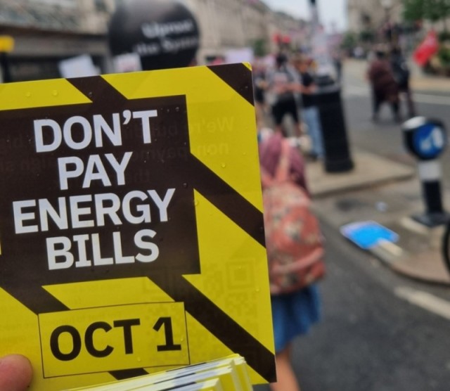 O petiţie de boicotare a plăţii facturilor de energie capătă amploare în Marea Britanie