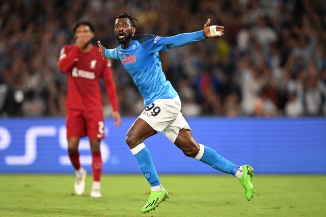 Fotbal: Liverpool, învinsă cu 4-1 de Napoli în Liga Campionilor; Bayern, victorie cu Inter