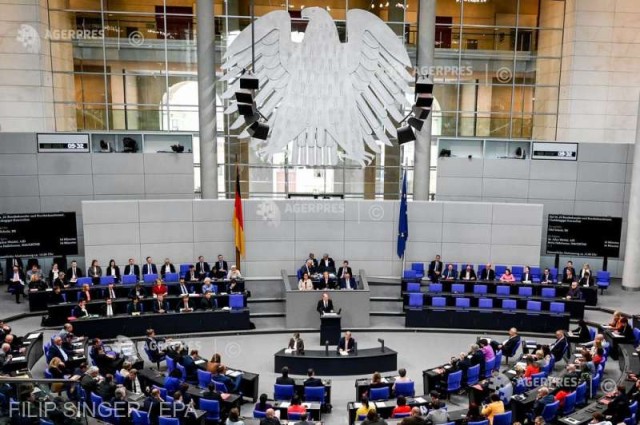 Parlamentul german aprobă creşterea salariului minim la 12 euro pe oră din octombrie