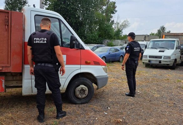 Un șofer care a aruncat deșeuri de la incendiul bisericii din Tomis Plus pe un câmp, amendat cu 10.000 de lei