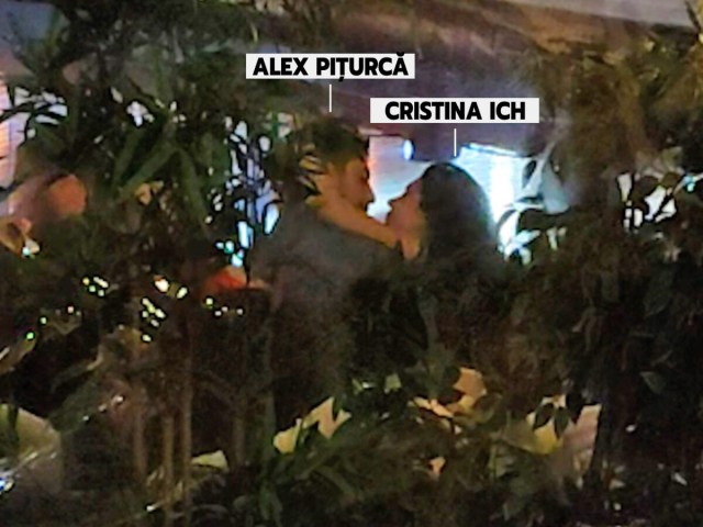 Alex Pițurcă, show în Nuba, de mână cu Cristina Ich