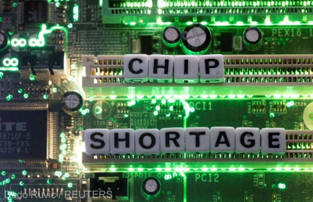 Gartner prognozează că vânzările de cipuri vor încetini în 2022 şi chiar vor scădea anul viitor
