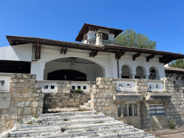 Bombă! Vila Regală a ajuns, din nou, la Mamaia SA!