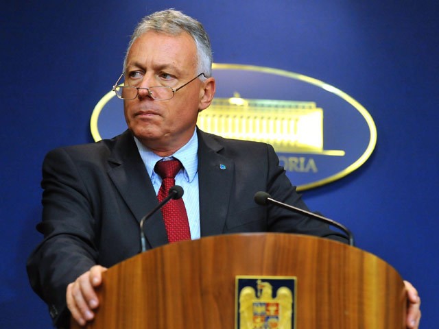 Laszlo Borbely: Peste 600 milioane de euro nerambursabili - la dispoziţie pentru proiecte privind solurile sustenabile