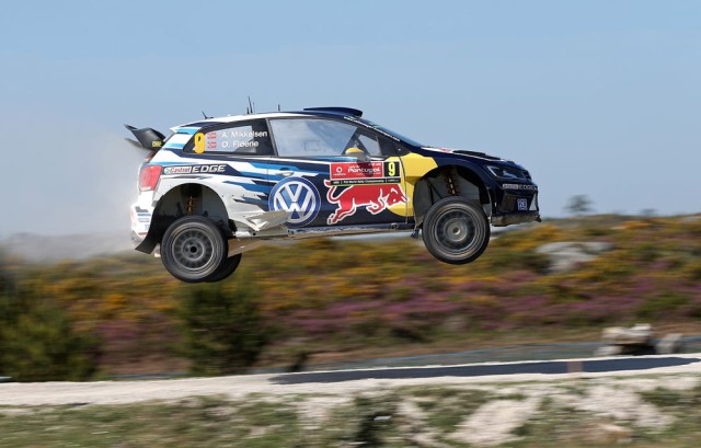 Auto: Ott Tanak s-a impus în Raliul Finlandei; Kalle Rovanpera se îndreaptă spre titlul WRC