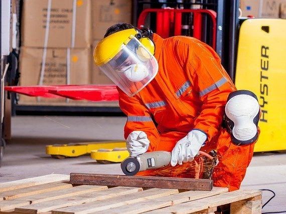 Numărul persoanelor care s-au îmbolnăvit la locul de muncă s-a dublat în ultimul an