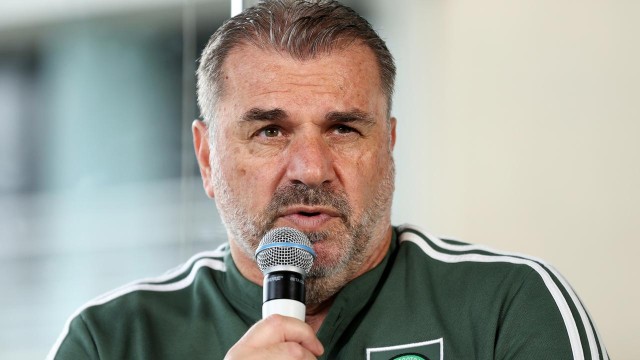 Fotbal: Antrenorul lui Celtic exclude o plecare, chiar şi pentru o ofertă de la Leicester