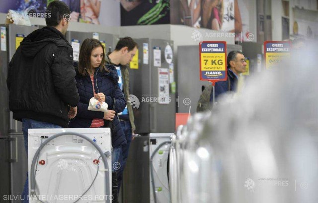 Persoanele fizice se pot înscrie, de vineri, în prima etapă a Programului Rabla pentru Electrocasnice