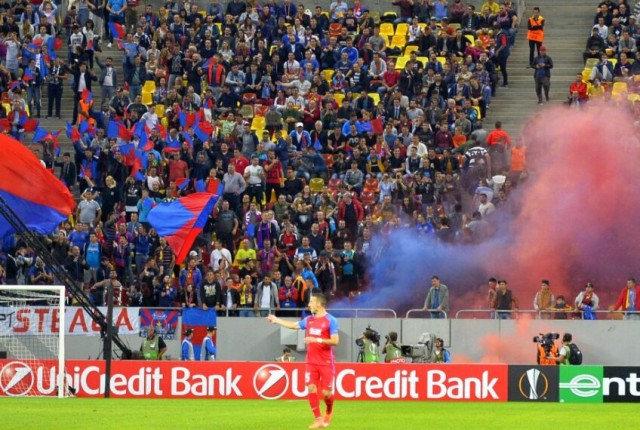 FCSB, sancţionată de UEFA din cauza suporterilor