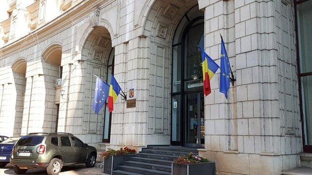 Ministerul Finanţelor a planificat împrumuturi de aproape şapte miliarde de lei, în luna septembrie