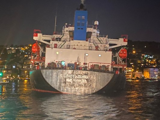 Alertă în Turcia! Navă ucraineană, răsturnată în strâmtoarea Bosfor