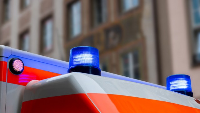 Un român a murit în Germania după ce a căzut de la geam în timp ce încerca să-și sperie un coleg