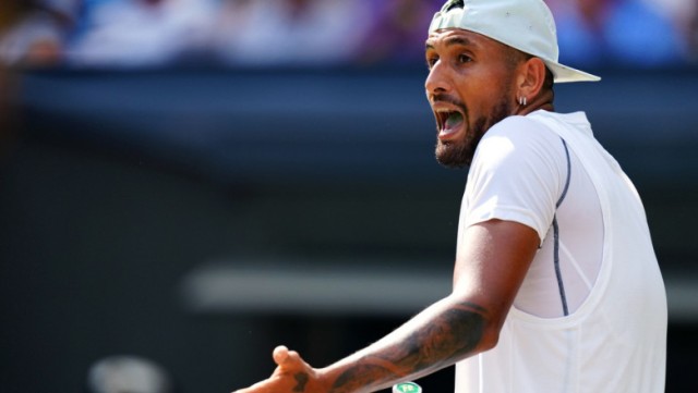 Nick Kyrgios a fost amendat cu 17.000 de dolari la Wimbledon pentru „limbaj obscen”