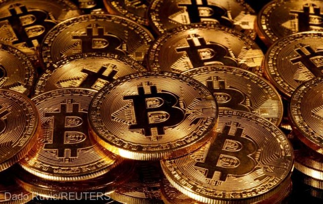 Capitalizarea de piaţă a criptomonedelor a revenit sub pragul de 1.000 de miliarde de dolari