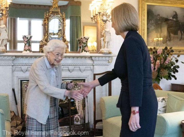 Liz Truss, numită oficial prim-ministru britanic de regina Elisabeta a II-a