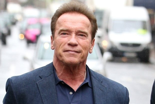 Colecția excentrică de mașini de lux a lui Arnold Schwarzenegger: Actorul deține și un tanc funcțional