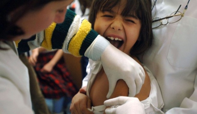 Afganistanul lansează o campanie masivă de vaccinare împotriva poliomielitei