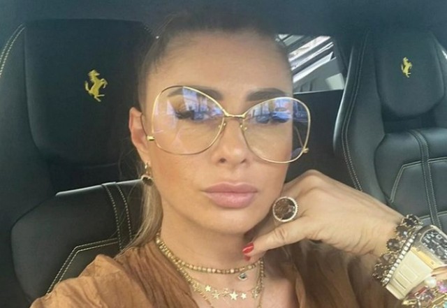 Anamaria Prodan are o relație cu un bărbat însurat? Impresara, lăsată cu ochii-n soare de bogătașul arab